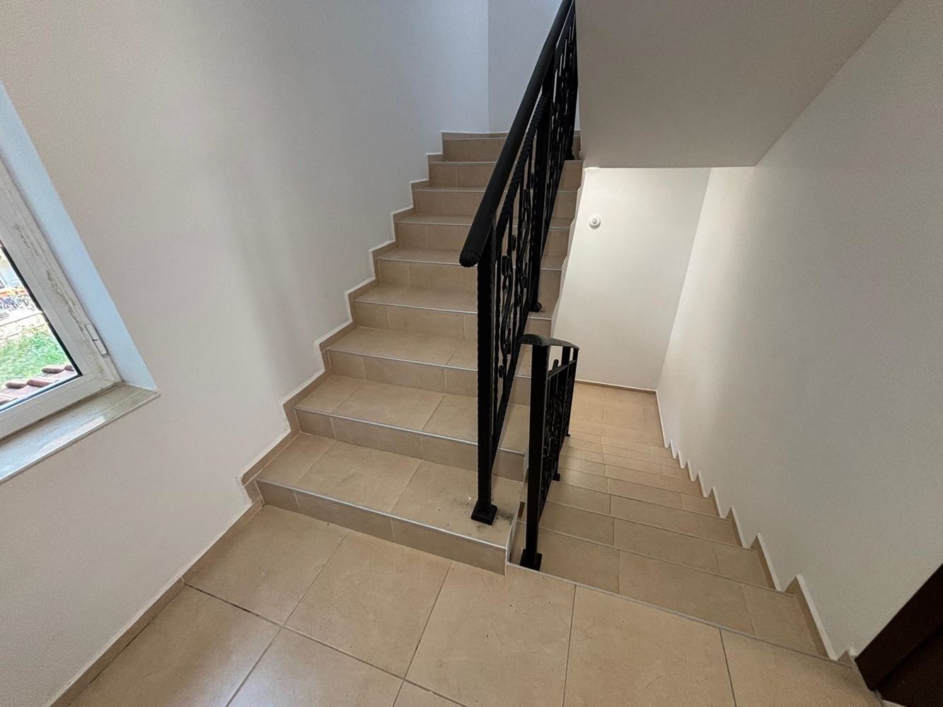 Apartmán s jednou ložnicí v Ravdě, 200 m od moře – bez poplatku za údržbu