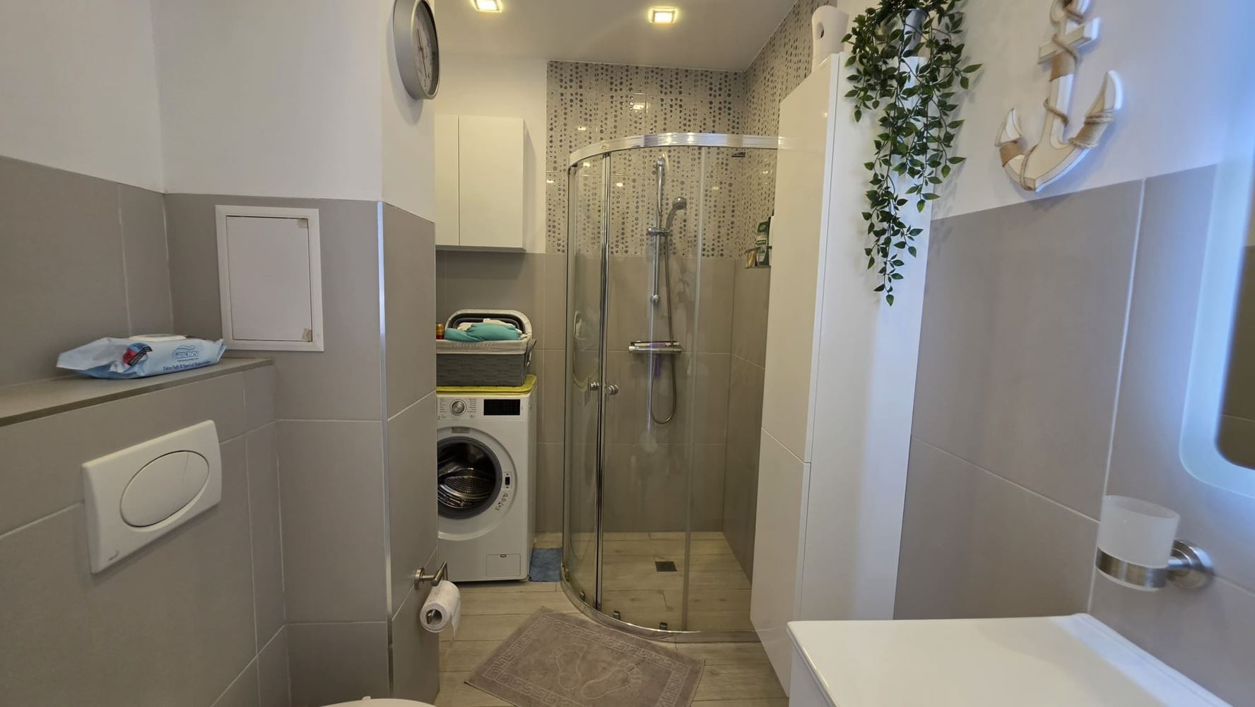 Světlý apartmán s jednou ložnicí v moderním komplexu na Slunečním pobřeží – komfort, klid a výborná poloha pouhých 500 metrů od pláže