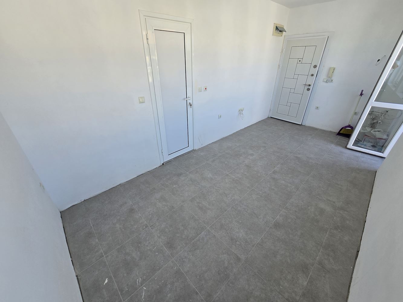Studio s obrovskou panoramatickou terasou a nádherným výhledem v Nesebaru, čtvrť Černo More 2 – bez poplatku za údržbu