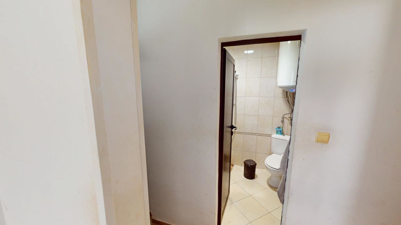 Krásný apartmán se dvěma ložnicemi a terasou ve Slunečném pobřeží