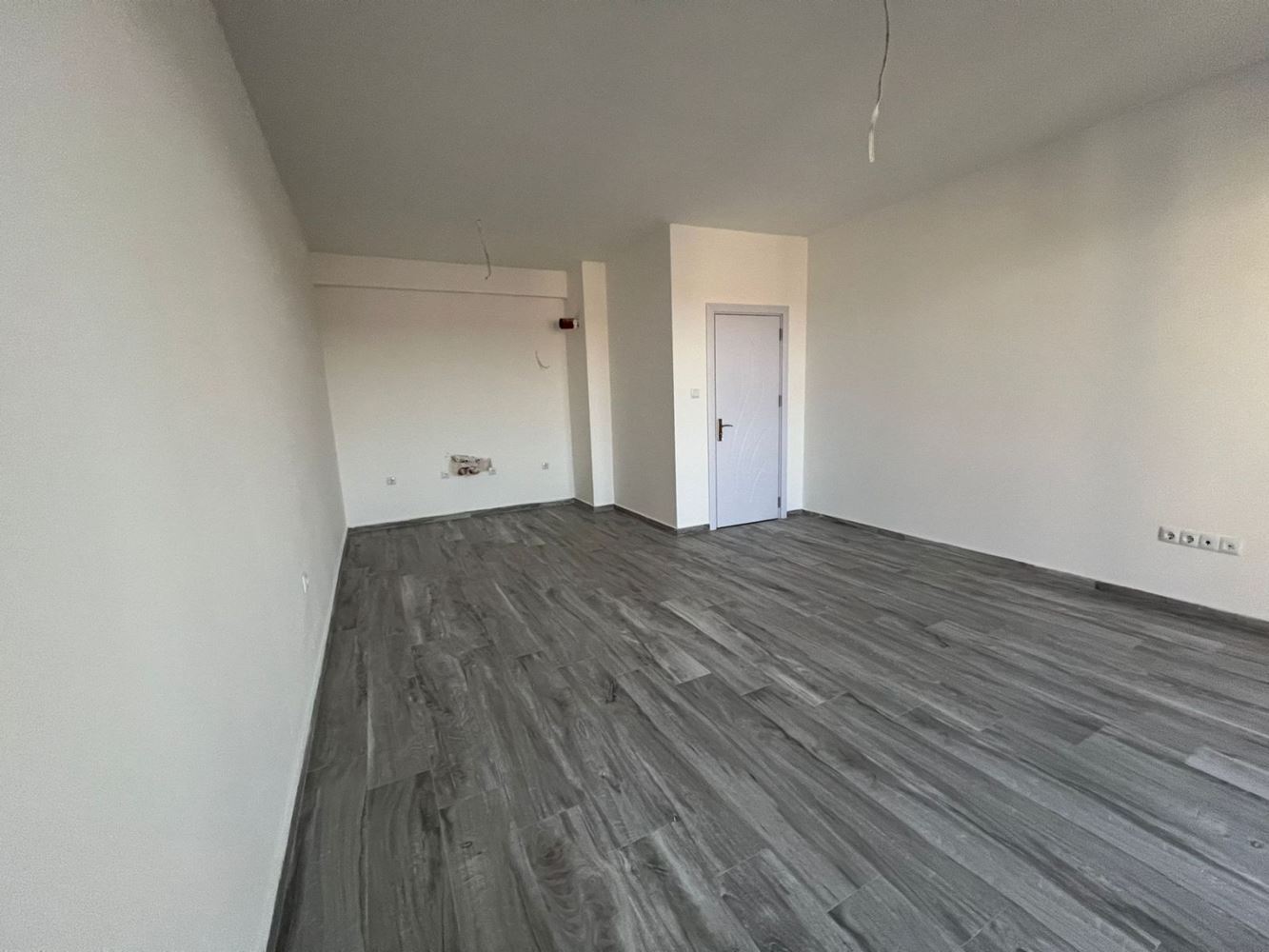 Luxusní apartmán s jednou ložnicí 50 metrů od pláže v Sozopolu – bez poplatku za údržbu