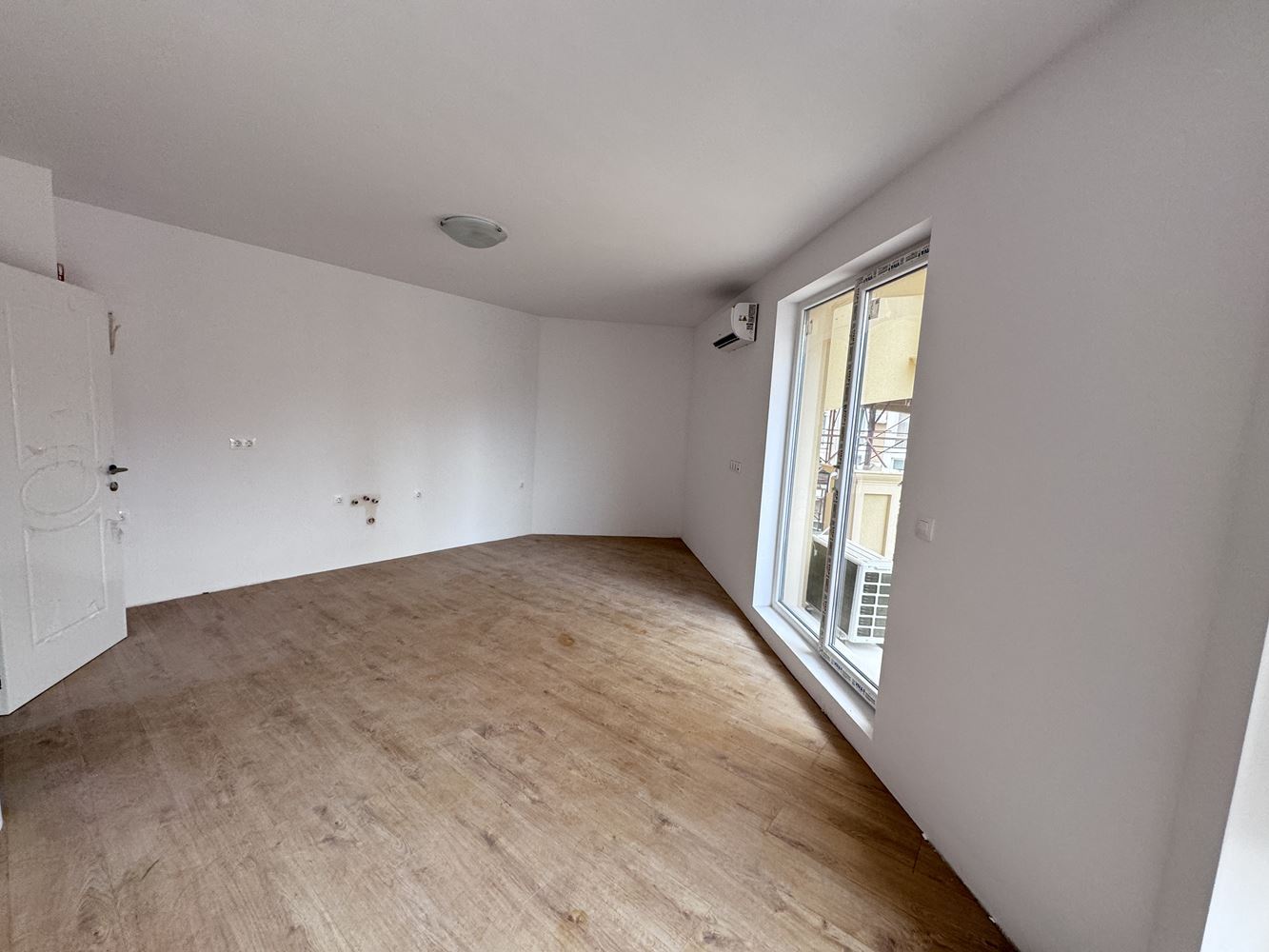 Apartmán s jednou ložnicí v nově postaveném komplexu na Slunečném pobřeží
