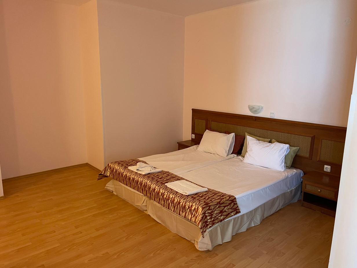 Sveti Vlas: elegantní dvoupokojový apartmán s přímým výhledem na moře