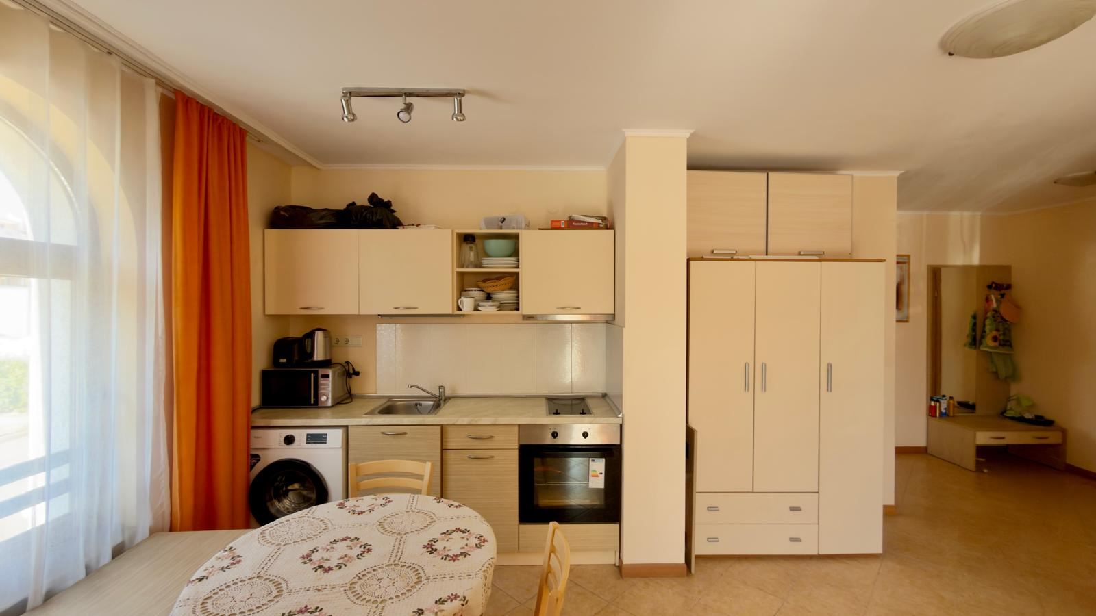 Prostorný apartmán se dvěma ložnicemi v luxusním komplexu v Slunečném pobřeží