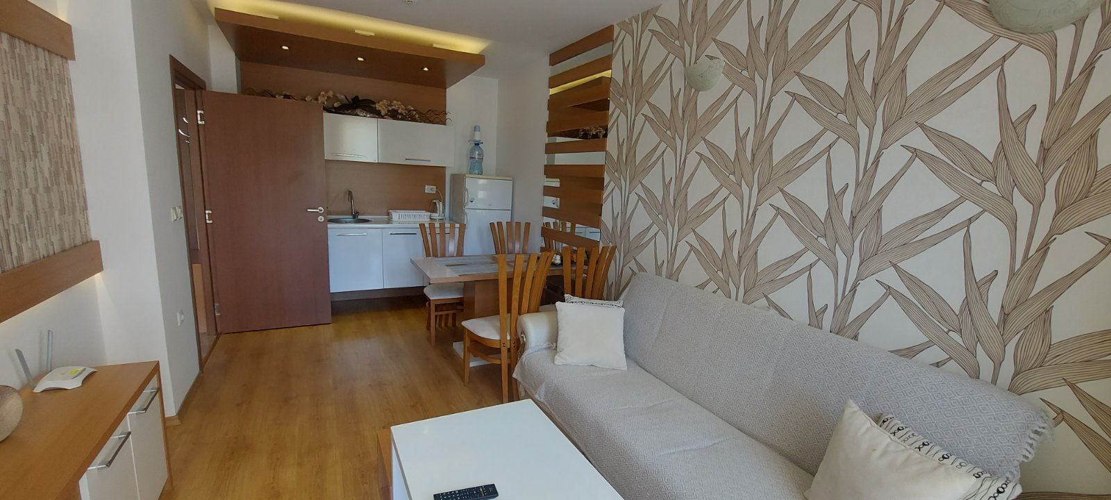 Luxusní jednopokojový apartmán v prestižním komplexu na Slunečném pobřeží