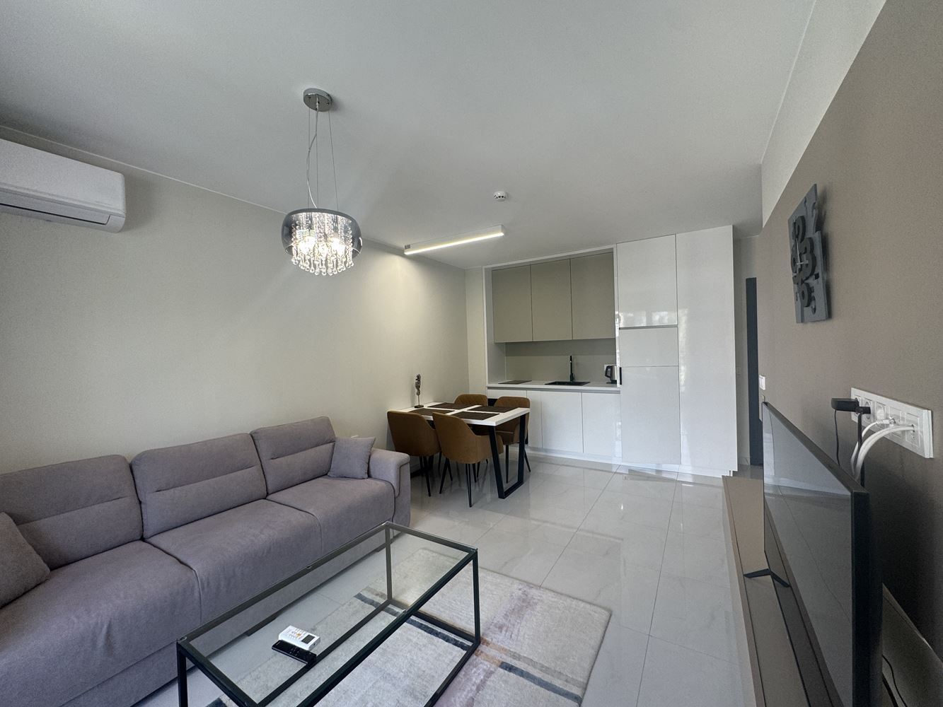 Apartmán s jednou ložnicí v butikové rezidenčním komplexu v Slunečném pobřeží – styl, komfort a vynikající investiční příležitost