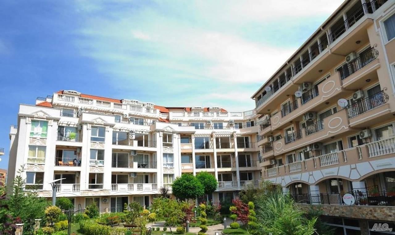 Útulný apartmán se dvěma ložnicemi v Nesebaru – komfortní bydlení v moderním rezidenčním komplexu