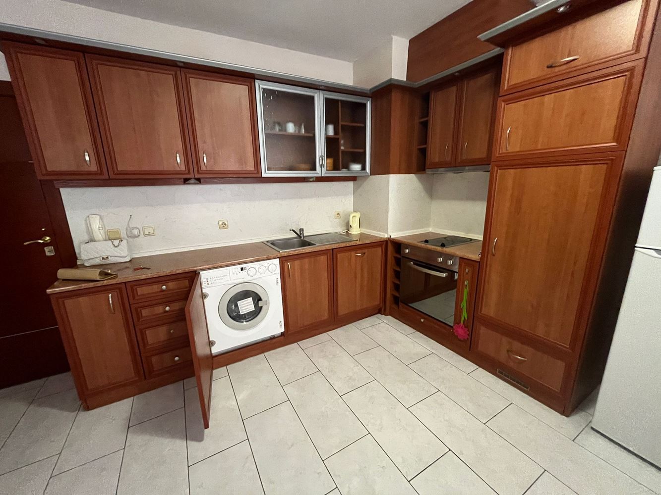 Skvělý apartmán s jednou ložnicí v srdci Nesebaru s velkou terasou a krásným výhledem