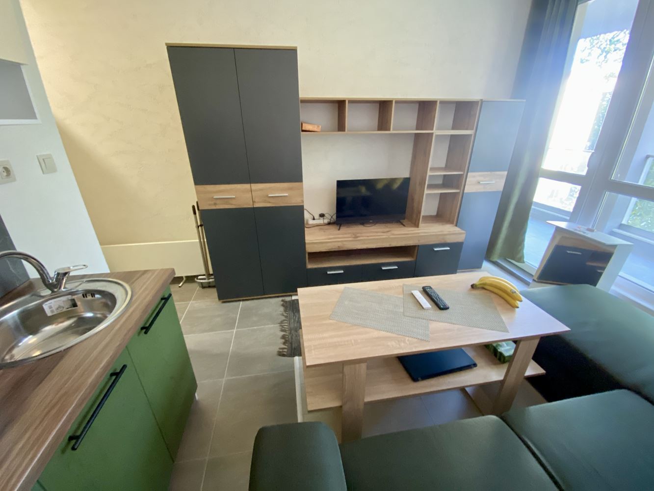 Zařízené studio bez poplatku za údržbu ve Slunečném pobřeží – klidná oblast a pláž v pěší vzdálenosti