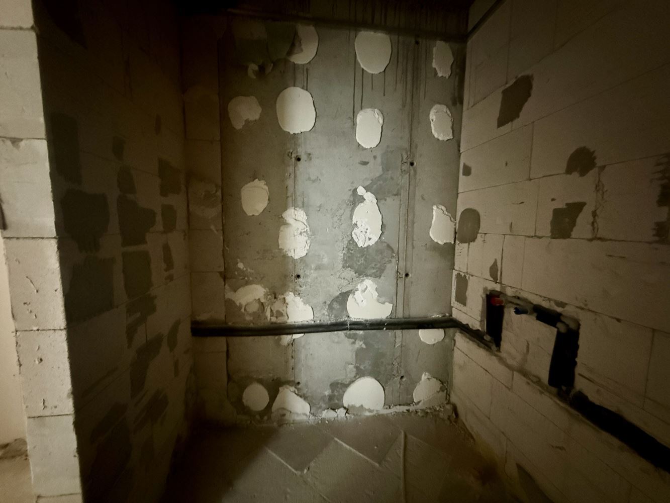 Prostorné studio s výhledem na moře v Sveti Vlas – připravené k dokončení podle vašich představ