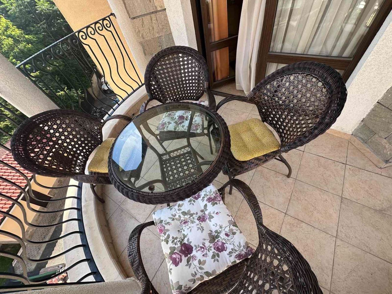 Prostorný byt se dvěma ložnicemi a vynikající infrastrukturou v Sunny Beach
