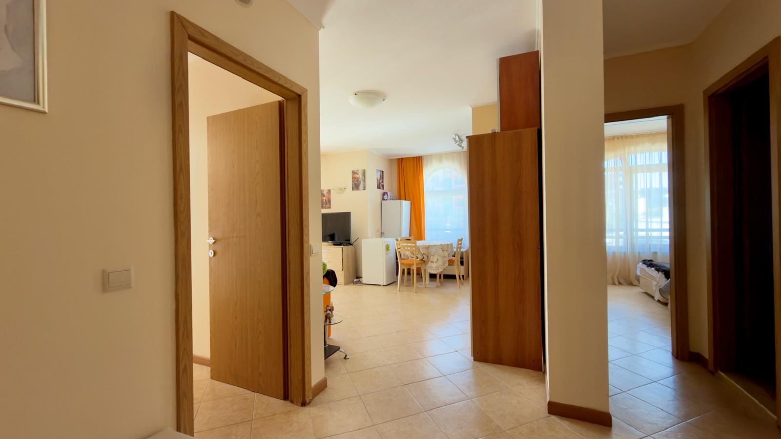 Prostorný apartmán se dvěma ložnicemi v luxusním komplexu v Slunečném pobřeží