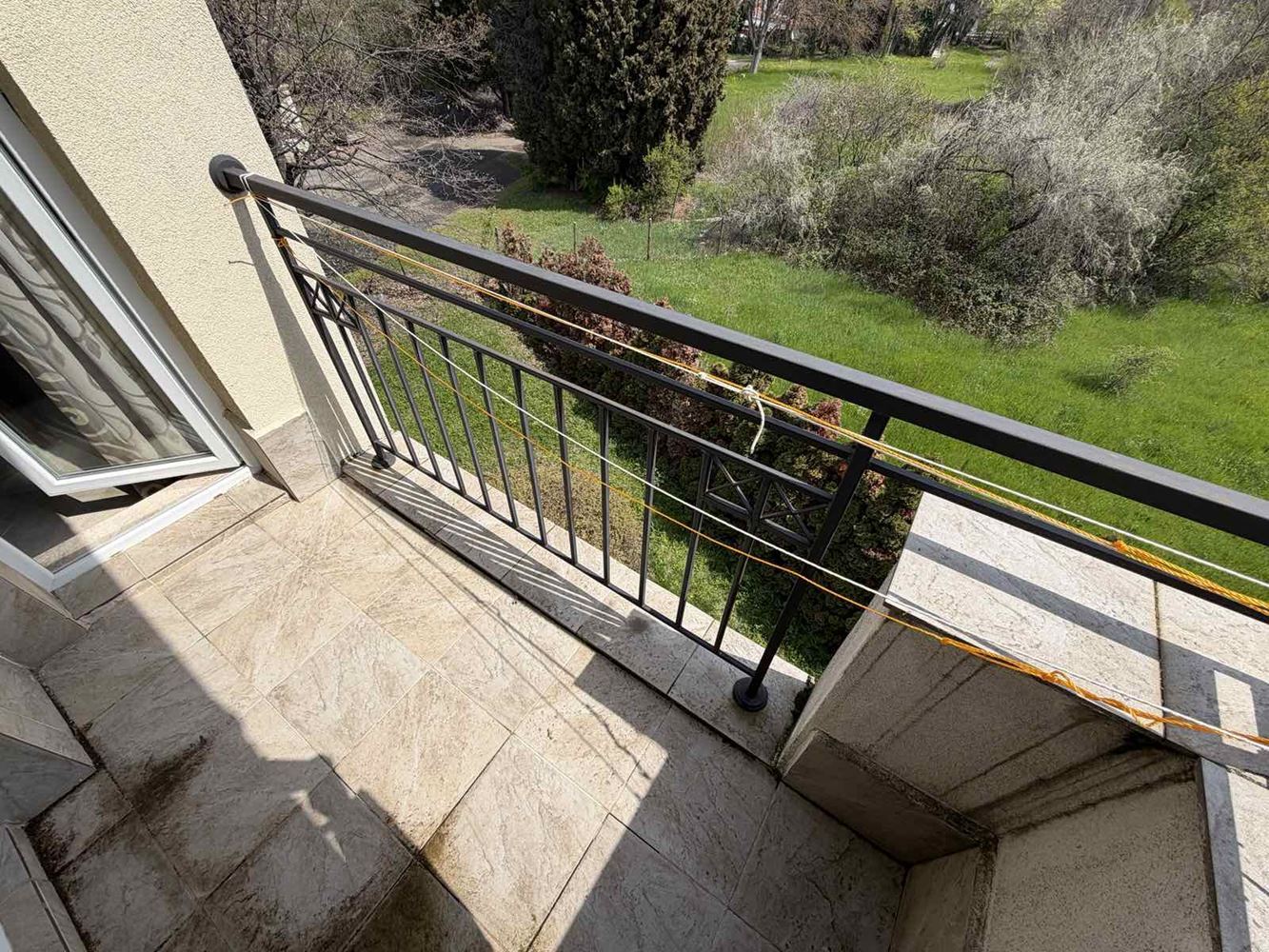 Byt s jednou ložnicí pár kroků od jižní pláže v Ravdě – bez poplatku za údržbu