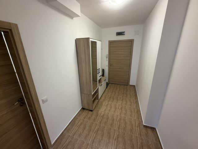 Prostorný apartmán se dvěma ložnicemi a panoramatickým výhledem na moře v novém komplexu – klid uprostřed přírody