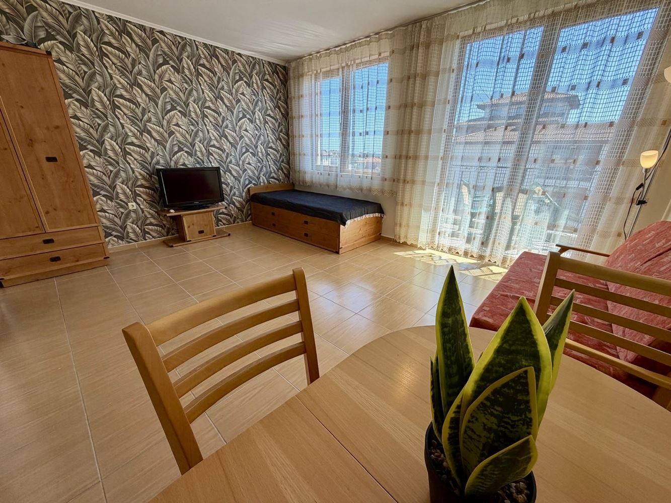 Panoramatické studio s úchvatným výhledem na moře v Nesebaru – připravené k nastěhování