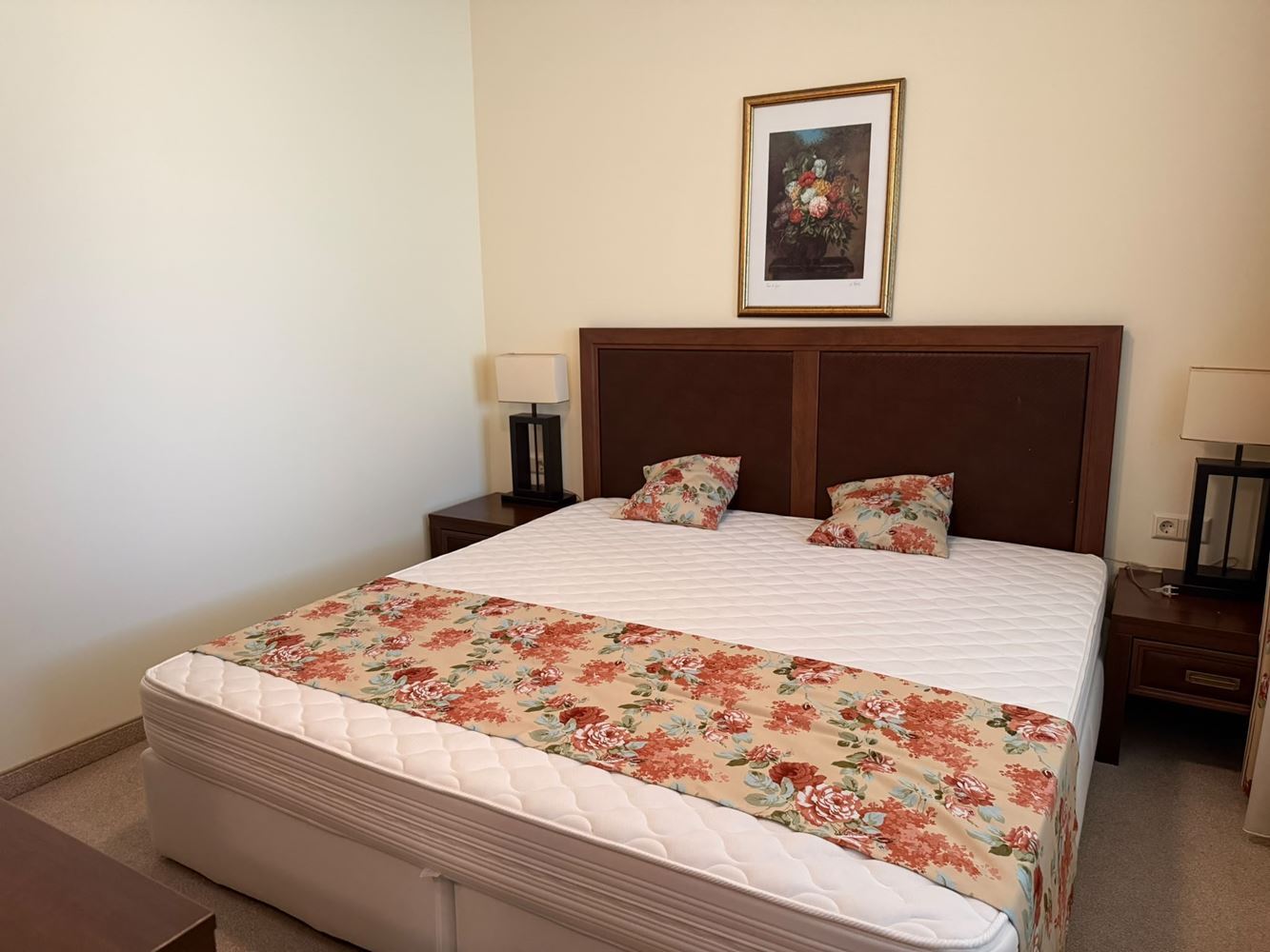 Prostorný apartmán s jednou ložnicí v první linii v Pomorie