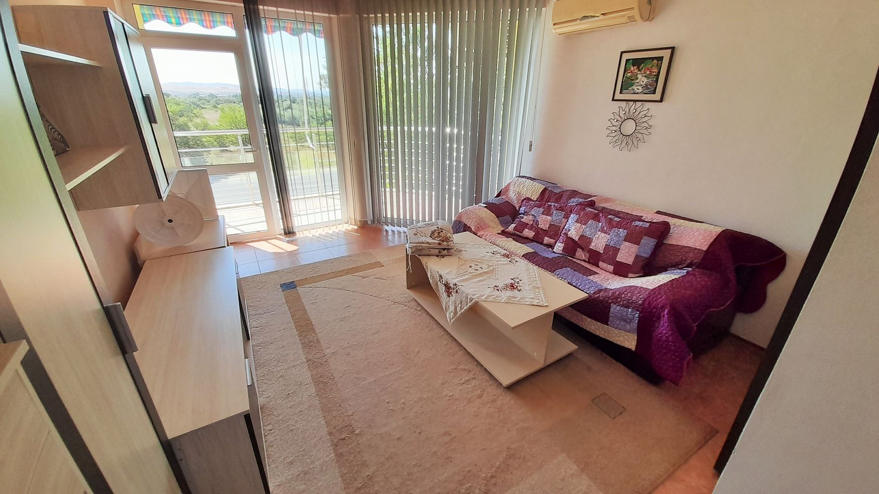 Připravený k bydlení apartmán s jednou ložnicí a nízkým poplatkem za údržbu v Sunny Beach