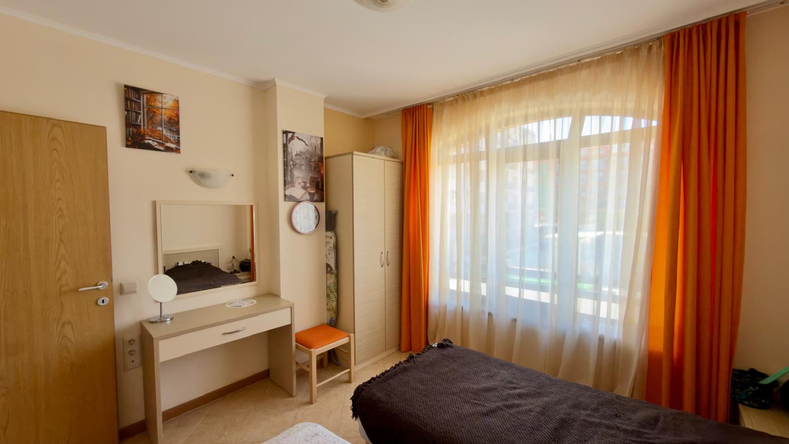 Prostorný apartmán se dvěma ložnicemi v luxusním komplexu v Slunečném pobřeží