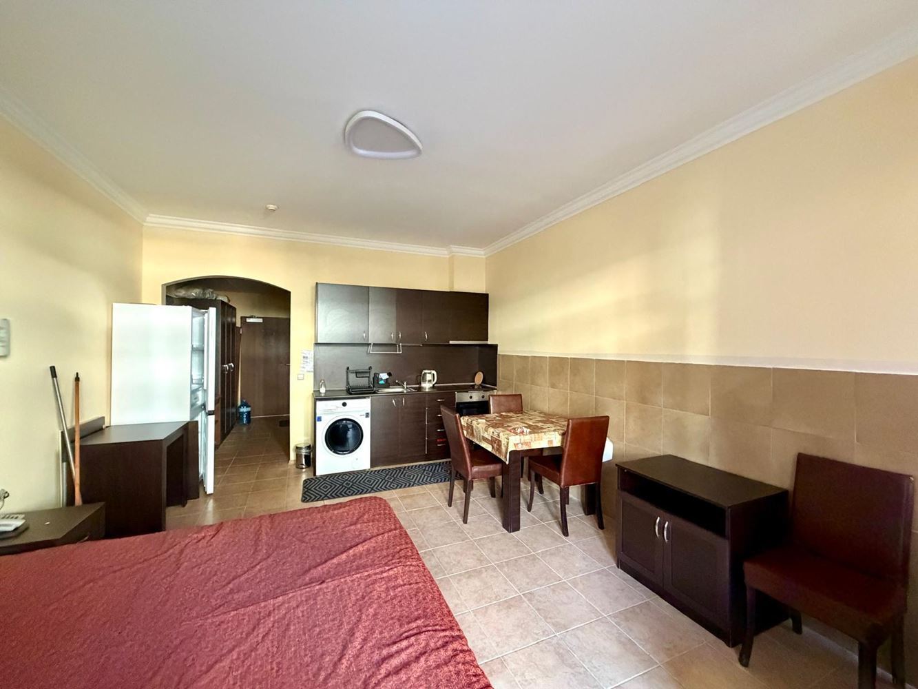 První linie v Pomorie – zařízené studio v luxusním komplexu s bazény, Spa a atrakcemi