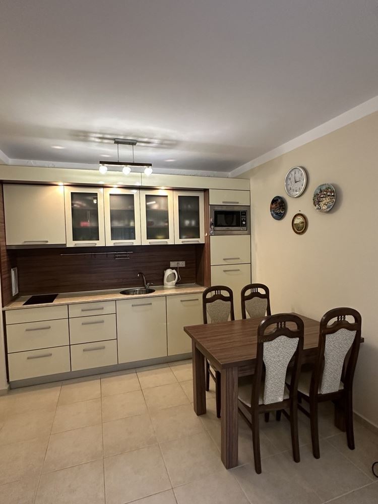 Apartmán s jednou ložnicí s nádherným výhledem v Pomorie – útulný domov u pobřeží