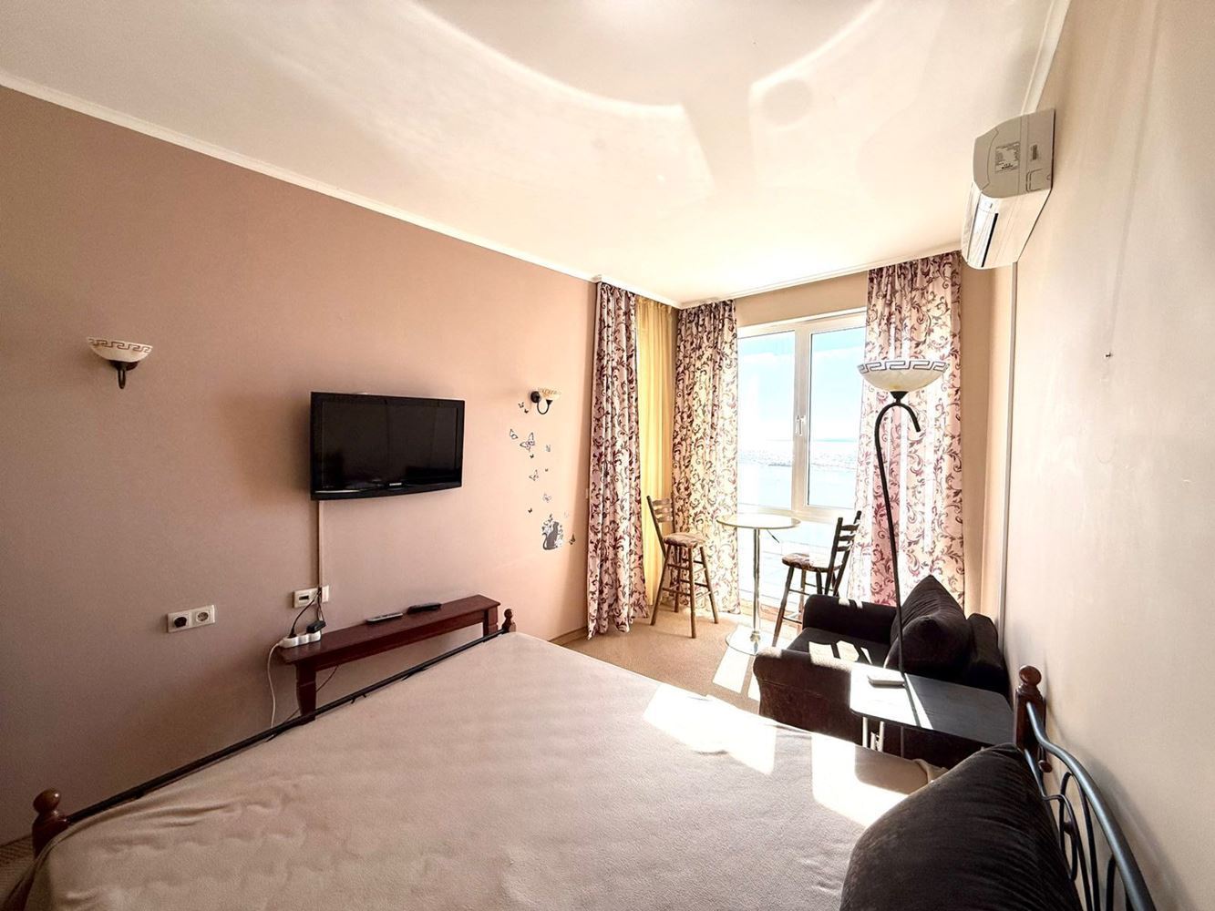 Luxusní byt s jednou ložnicí s panoramatickým výhledem na moře v Pomorie