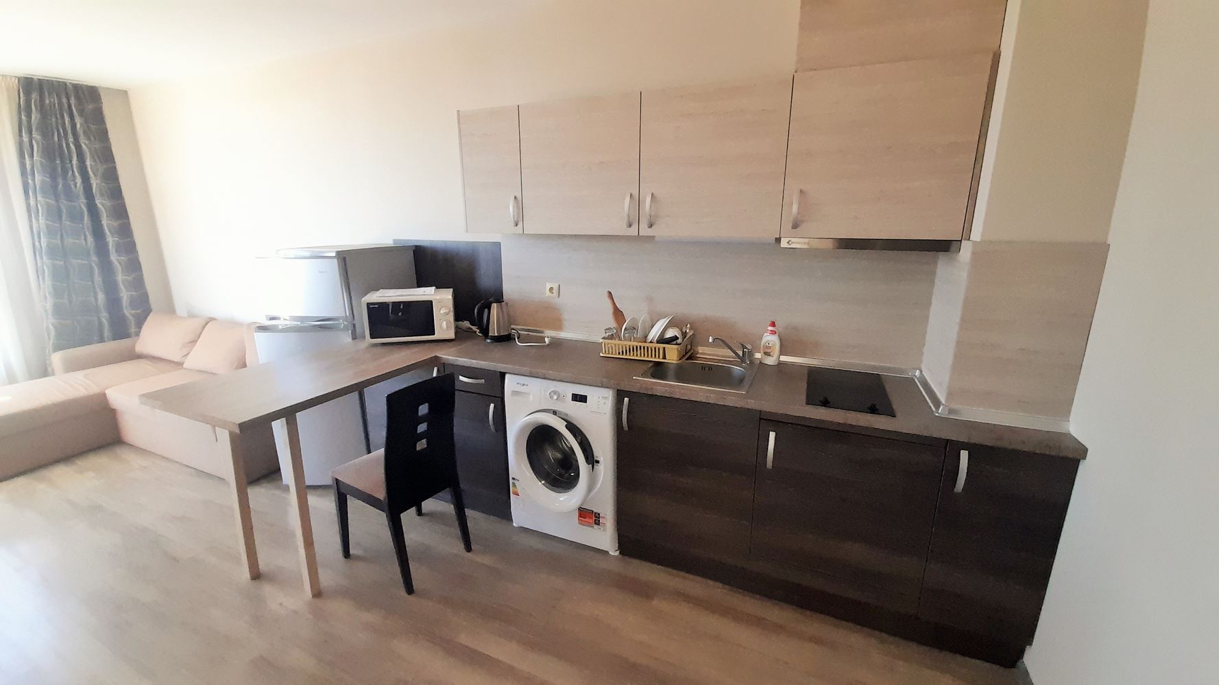 Atraktivní apartmán s jednou ložnicí s výhledem na moře a hory ve Svatém Vlasu