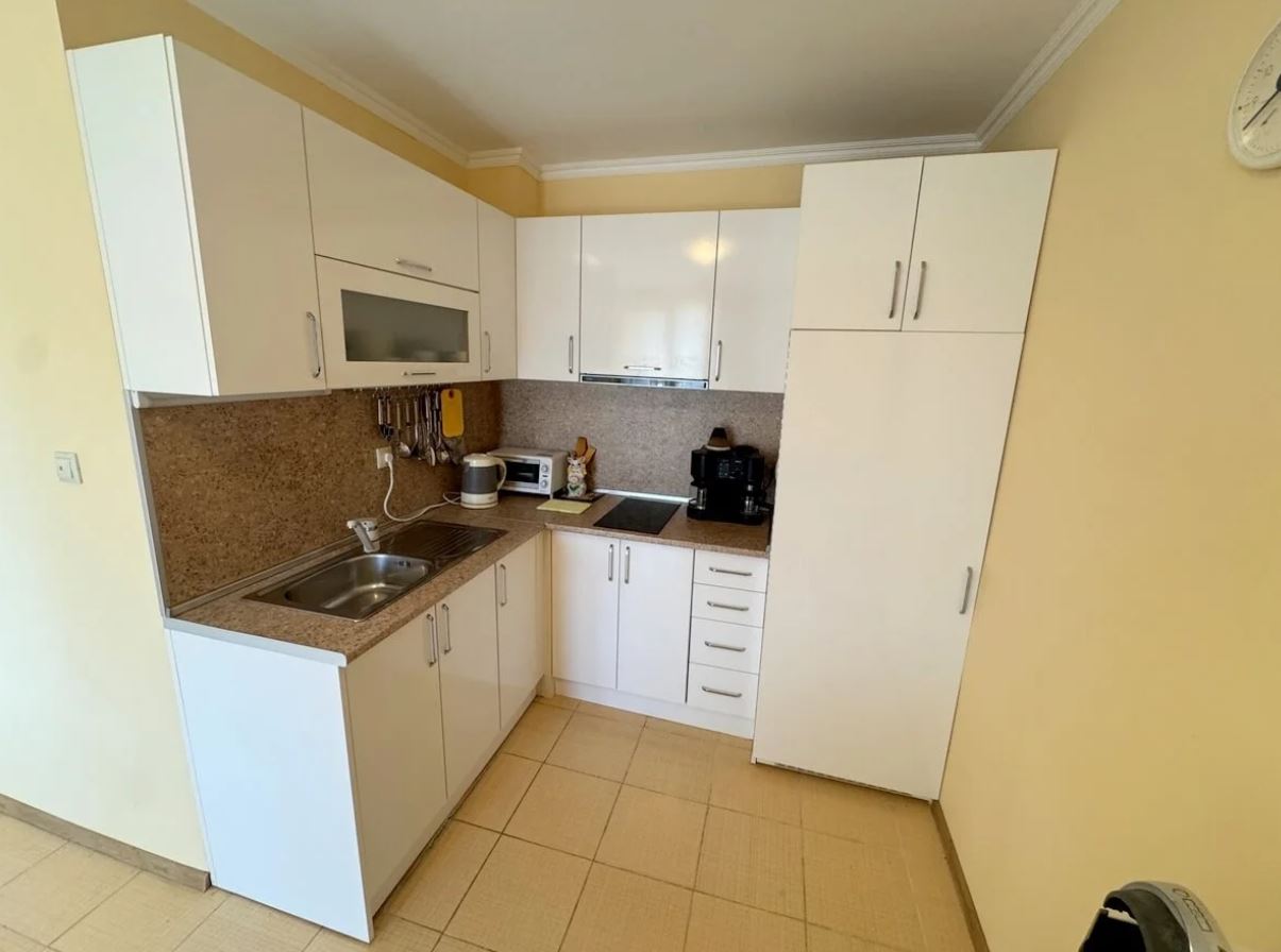 Prostorný apartmán se dvěma ložnicemi v Slunečném pobřeží – komfort, klid a příjemné prostředí
