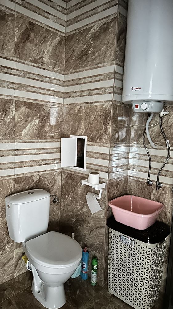 Prostorné studio v prestižním uzavřeném komplexu v Ravdě – vynikající volba pro bydlení, odpočinek nebo investici