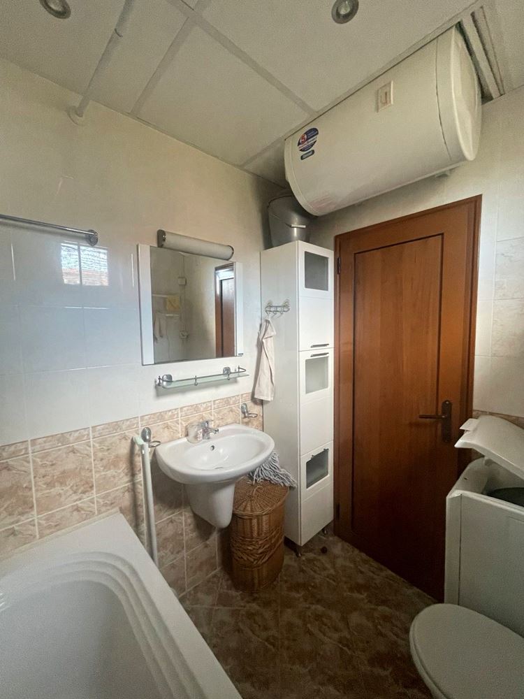 Prostorný apartmán s výhledem na moře ve Sveti Vlas