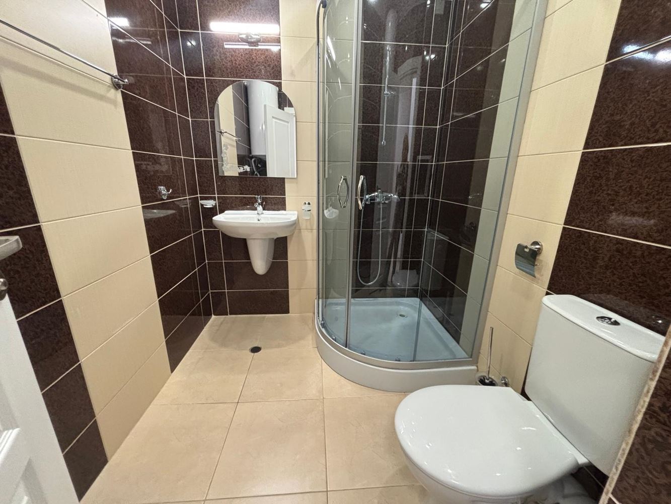 Útulný apartmán s jednou ložnicí v Ravdě – jen 200 m od moře, bez poplatku za údržbu