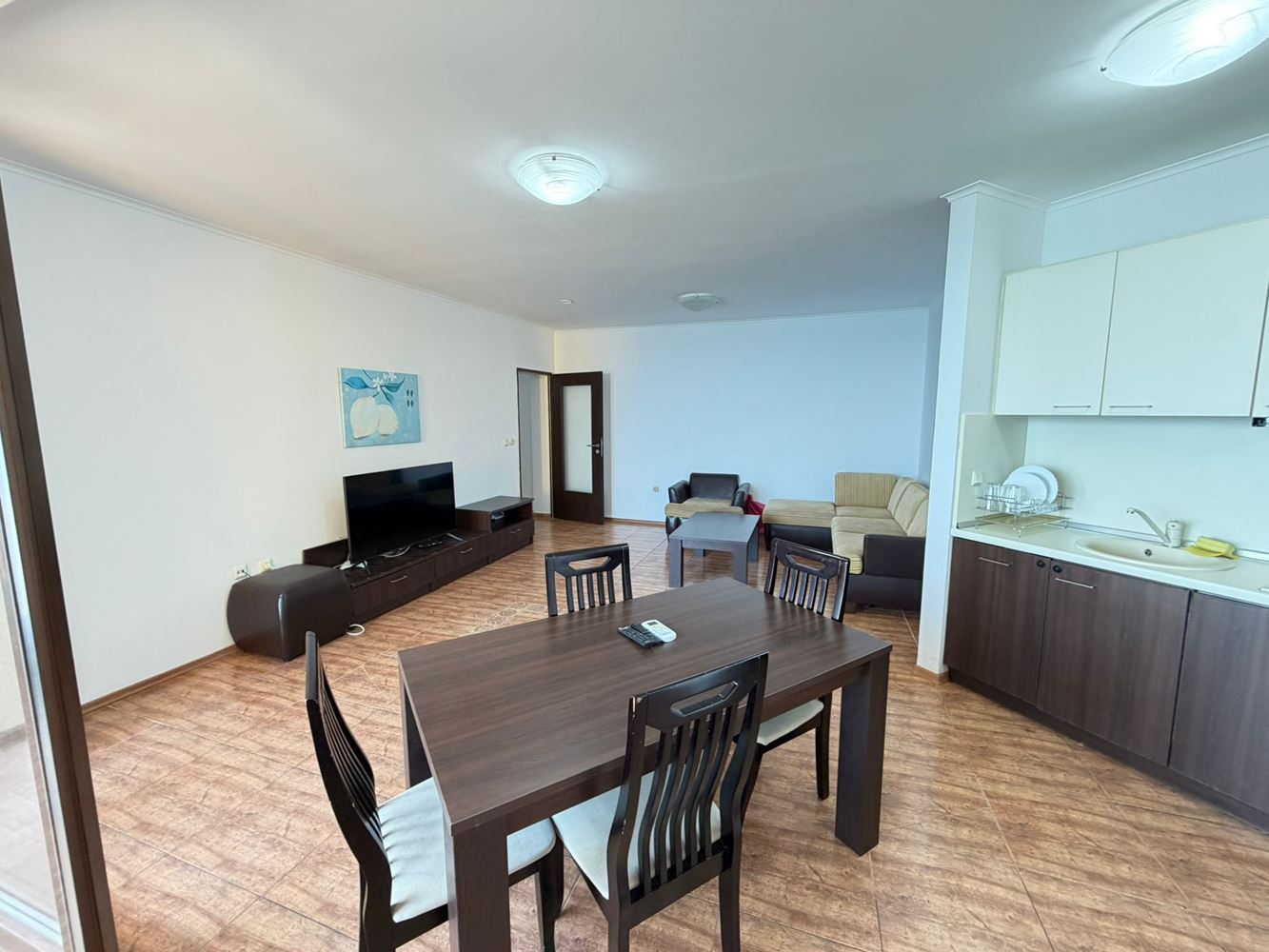Apartmán se dvěma ložnicemi a přímým výhledem na moře v první linii u moře v Nesebaru