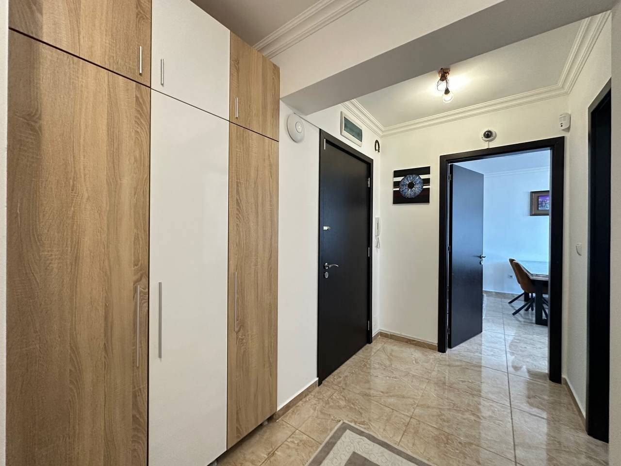 Apartmán se dvěma ložnicemi a výhledem na moře 200 m od pláže ve Sveti Vlas