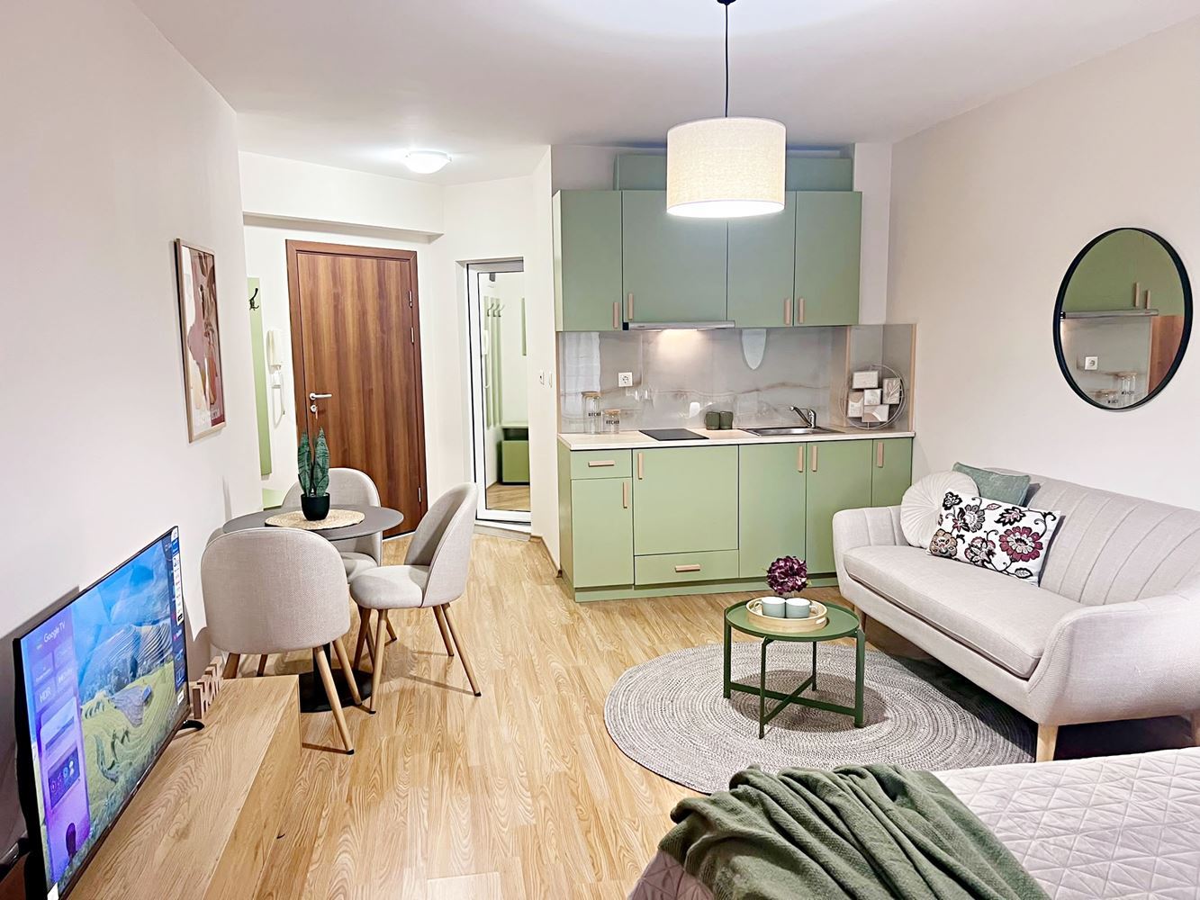 Studio s designovou rekonstrukcí ve Sveti Vlas – pouhých 200 m od moře