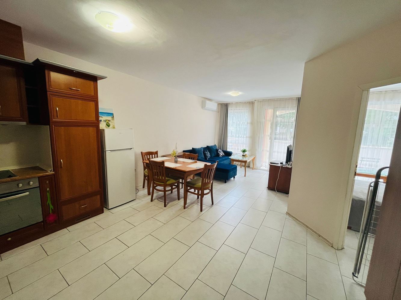 Skvělý apartmán s jednou ložnicí v srdci Nesebaru s velkou terasou a krásným výhledem