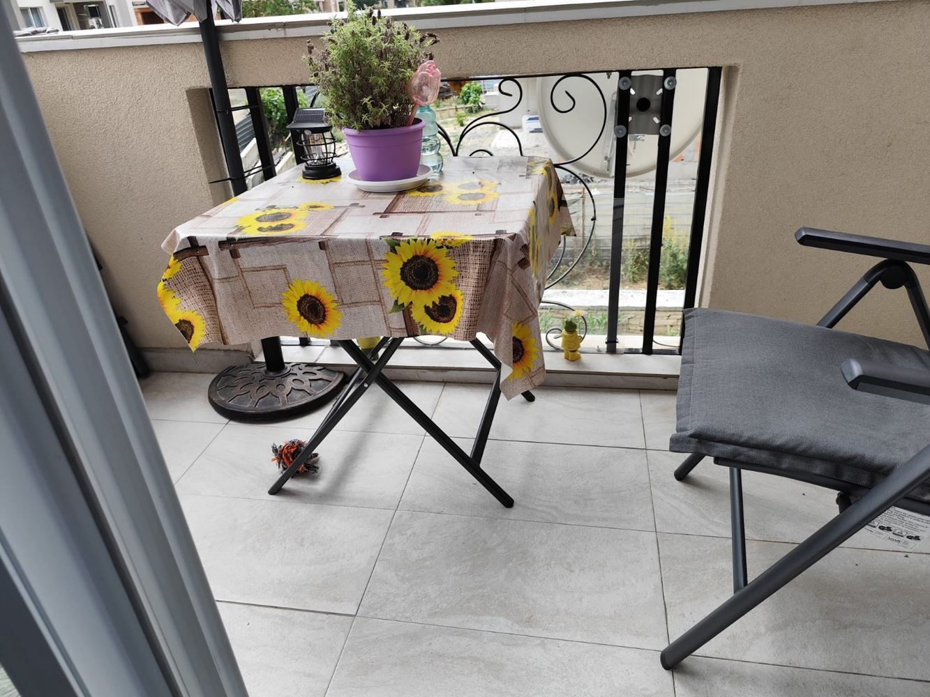 Luxusní třípokojový byt v udržovaném komplexu v Sunny Beach