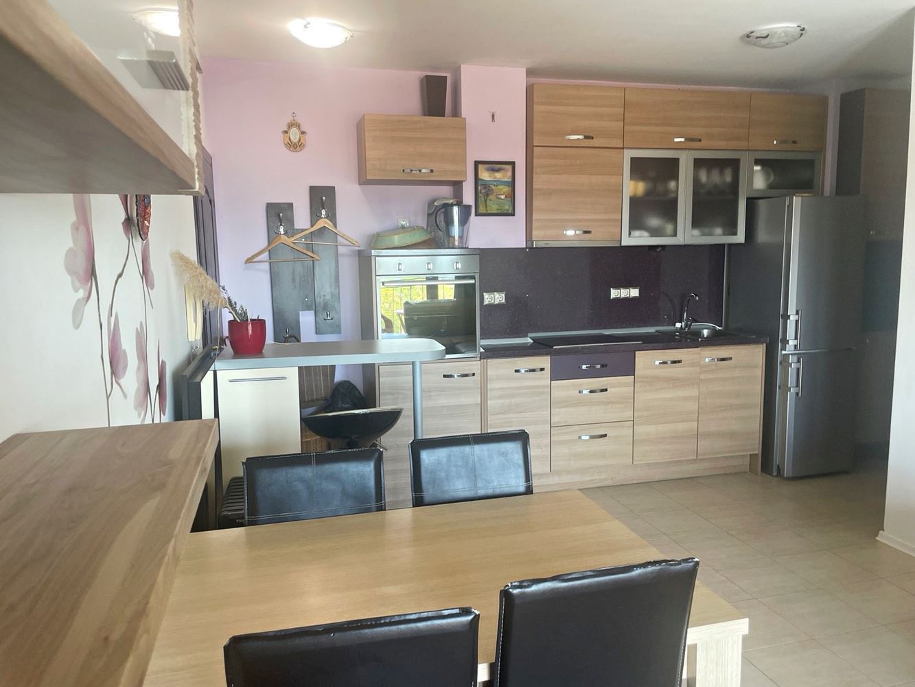 Prostorný apartmán s výhledem na moře ve Sveti Vlas