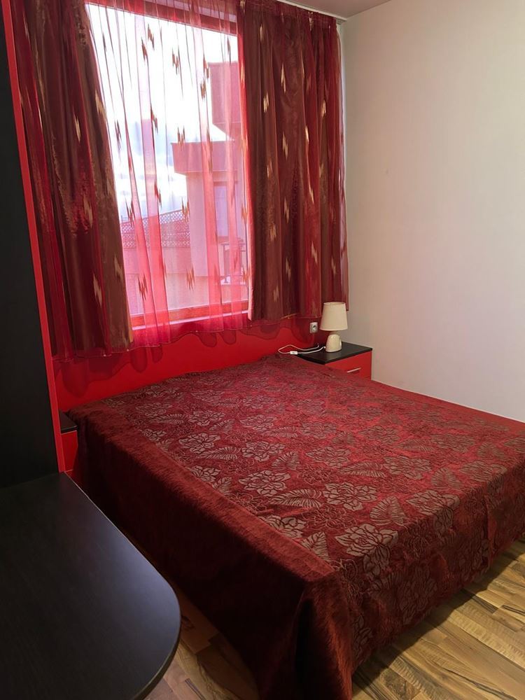 Prostorný apartmán se dvěma ložnicemi a panoramatickým výhledem na moře v Sveti Vlas