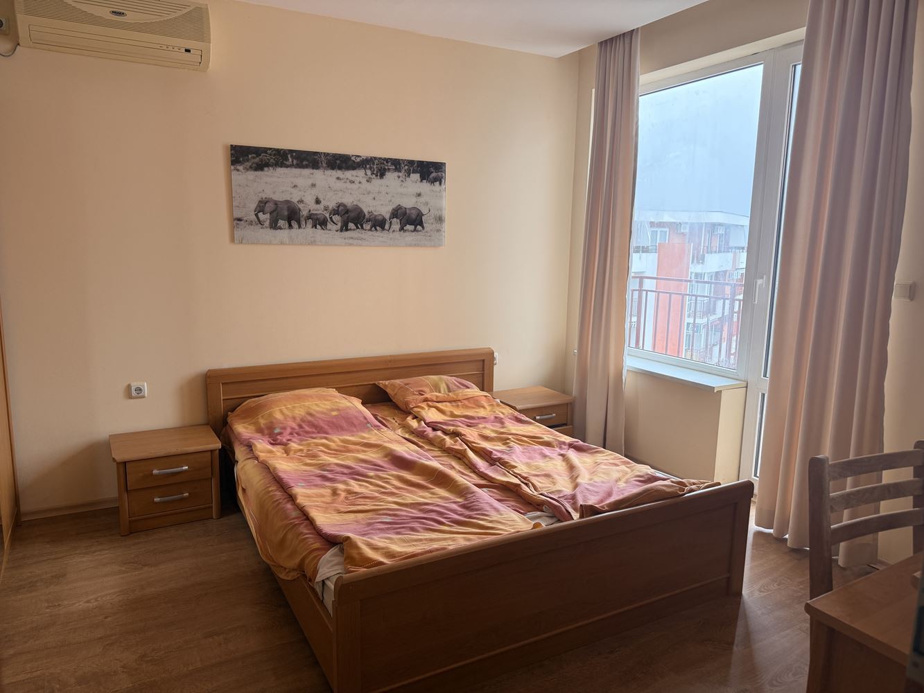 Dvoupokojový apartmán v první linii s přímým výhledem na moře – Slunečné pobřeží