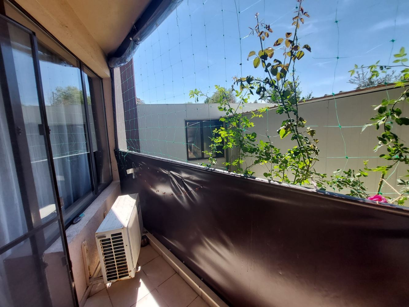 Prostorný byt s jednou ložnicí s vynikajícím vybavením – Slunečné pobřeží