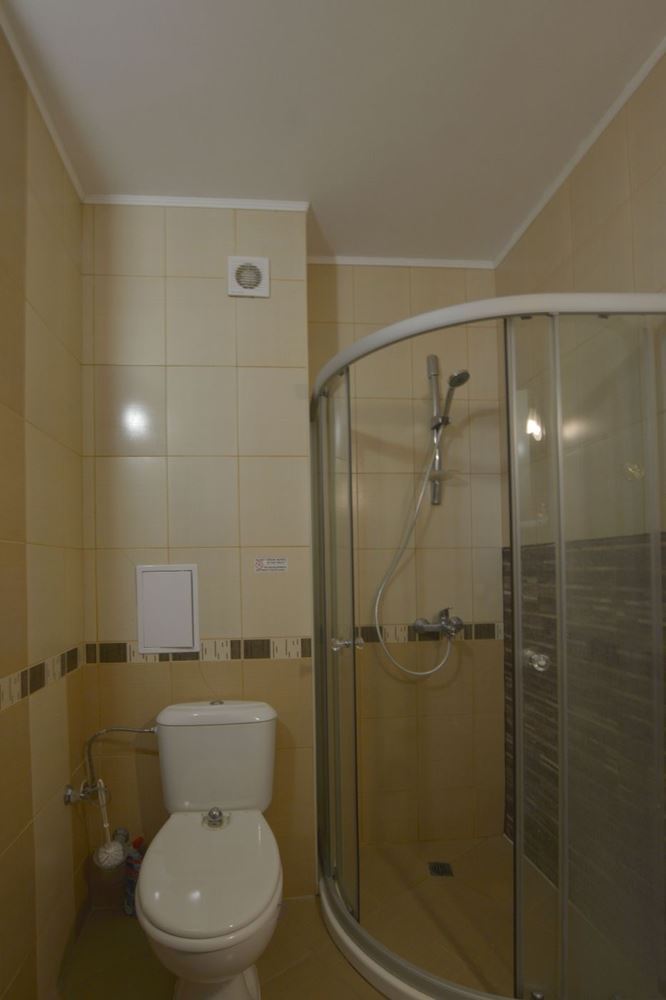 Apartmán s jednou ložnicí 100 metrů od pláže na Slunečném pobřeží – top lokalita a skvělá investice