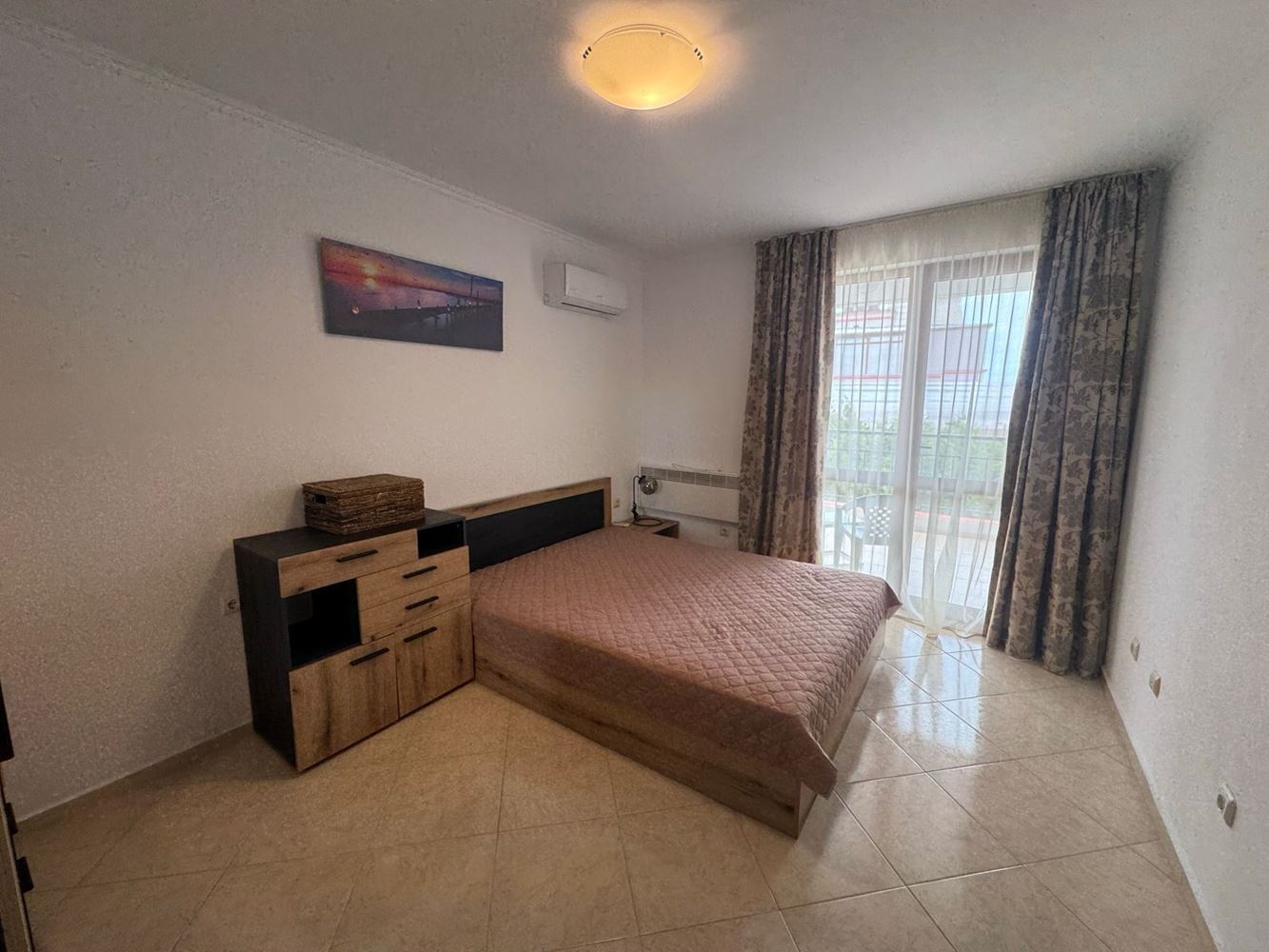 Apartmán s jednou ložnicí v uzavřeném komplexu v Aheloji – plně zařízený a připravený k nastěhování