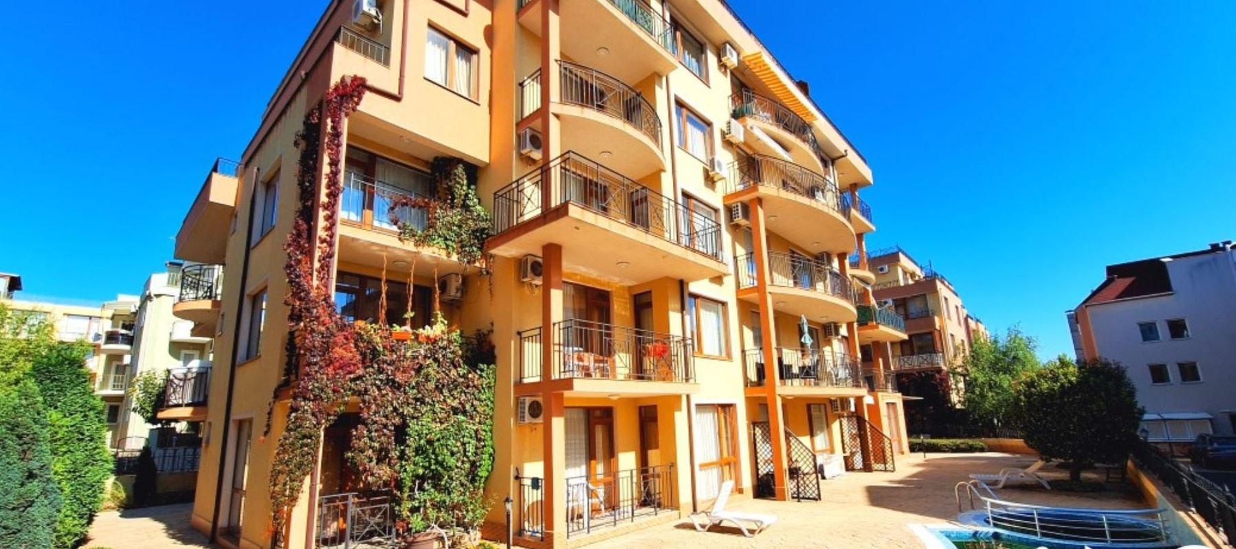 Útulný apartmán s jednou ložnicí v přízemí, 300 metrů od moře ve Sveti Vlas