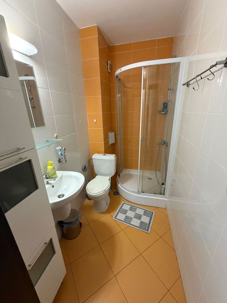 Stylový apartmán s jednou ložnicí a výhledem na moře v prestižním komplexu ve Sveti Vlas – ideální pro odpočinek a investici