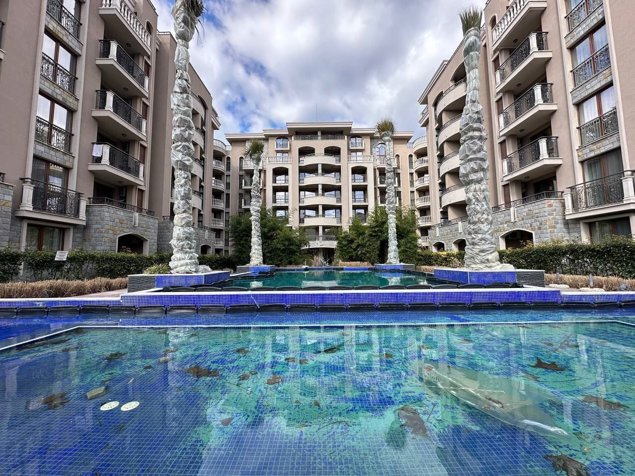 Třípokojový byt v elitním komplexu v Sunny Beach – moderní luxus, komfort a mořská atmosféra