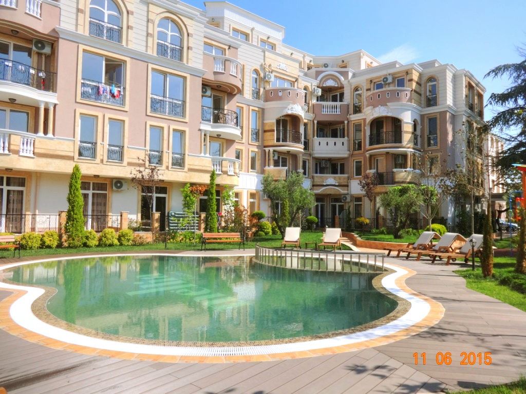 Prostorný apartmán se dvěma ložnicemi a panoramatickým výhledem na moře v Ravdě