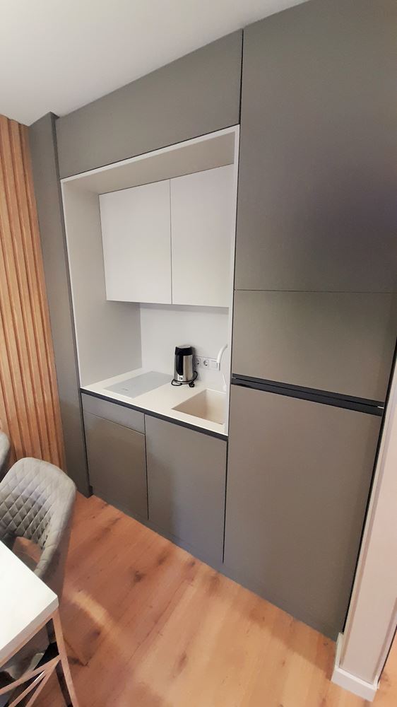 Apartmán s jednou ložnicí a výhledem na bazén v komplexu s působivou infrastrukturou ve Slunečném pobřeží
