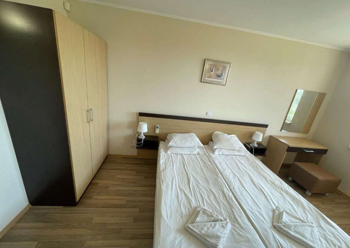 Prostorný byt se dvěma ložnicemi v první linii u moře v Obzoru s panoramatickým výhledem na moře