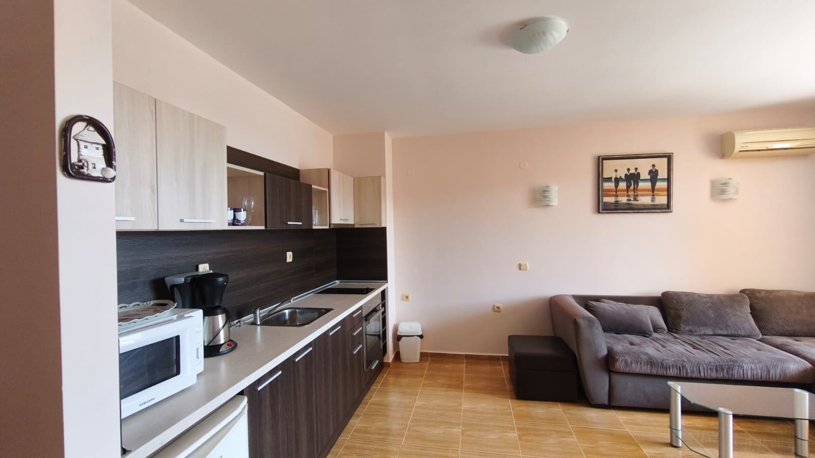Prostorný apartmán se dvěma ložnicemi a výhledem na moře ve Sveti Vlas, 200 metrů od pláže
