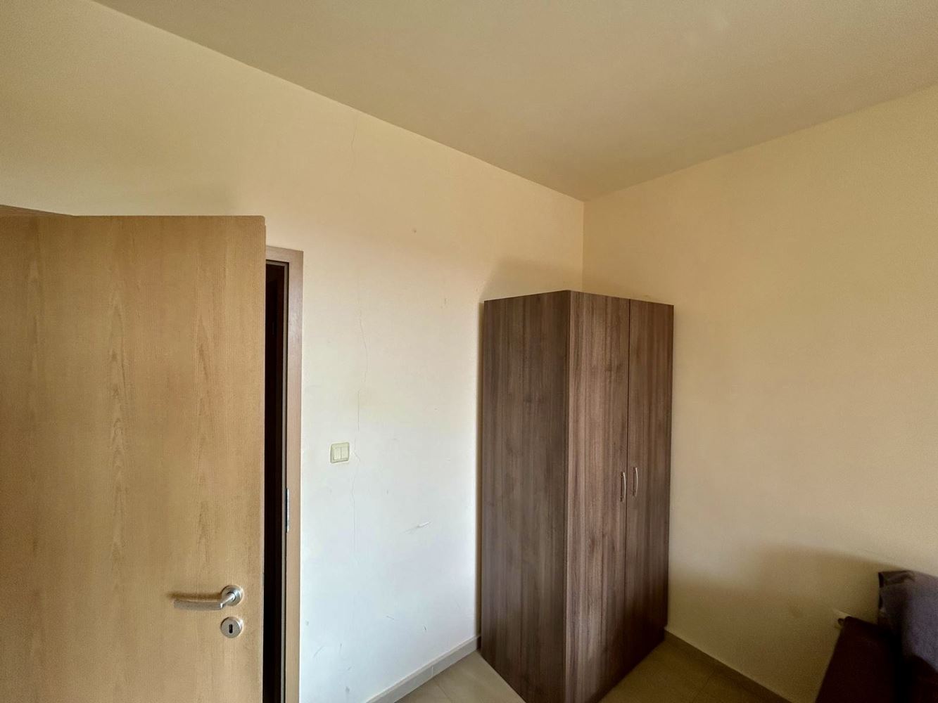 Dvoupokojový apartmán v centrální části Slunečného pobřeží s výhledem na bazén