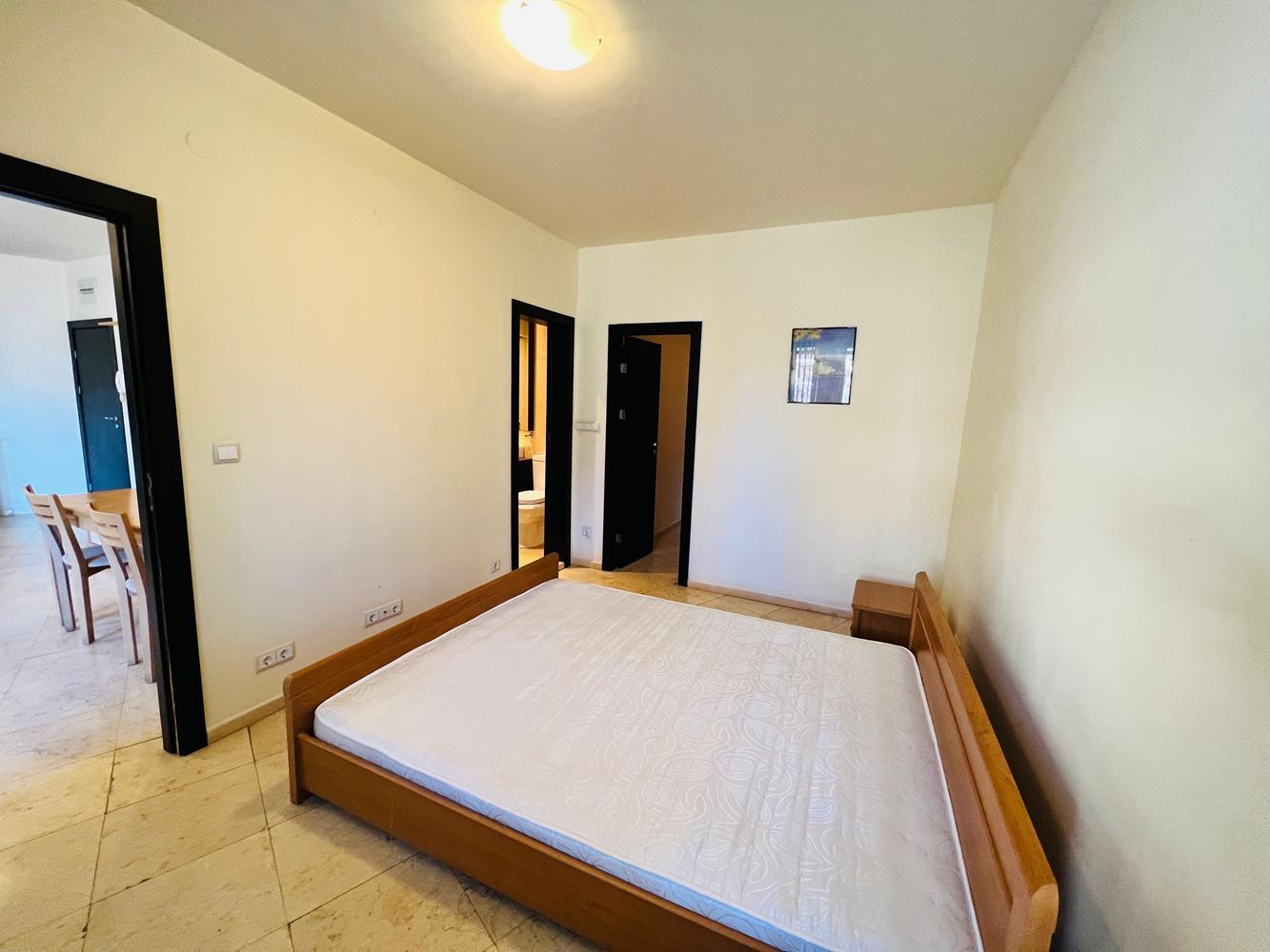 Prostorný apartmán se dvěma ložnicemi a výhledem na moře v luxusním komplexu na první linii ve Sveti Vlas